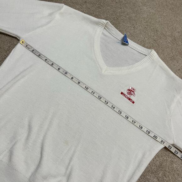 Vintage Champion Wisconsin Badgers White V-Neck Sweater XL - Picture 6 of 7